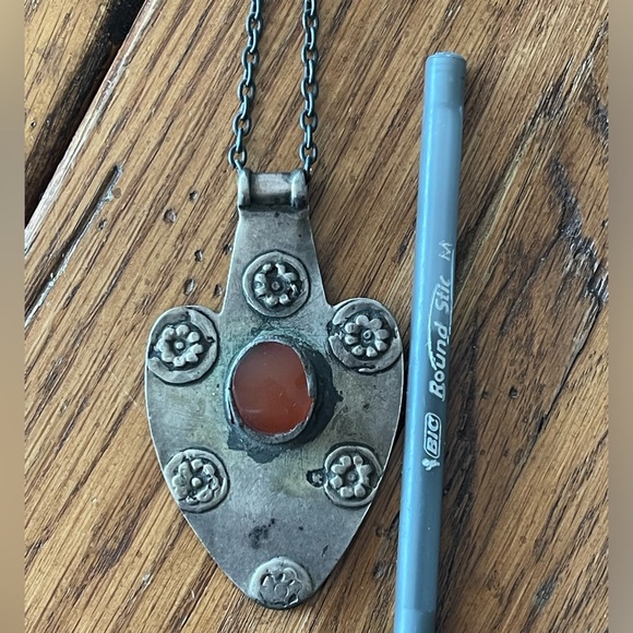 Impressive TURKMEN ANTIQUE TRIBAL ASYK SILVER PENDANT Carnelian Stone (OBO!) 🤗 - Picture 12 of 16